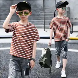 2018新时尚童套装夏季男童个性细条纹t破洞牛仔裤两件套
