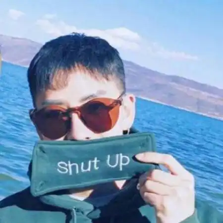 独特情侣头像一对两张一男一女做好自己你一定会喜欢的
