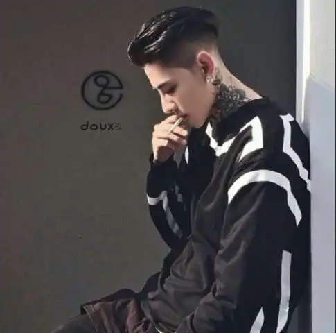 男人暗恋你,多半会专门欺负你中2条,肯定会死心塌地对你
