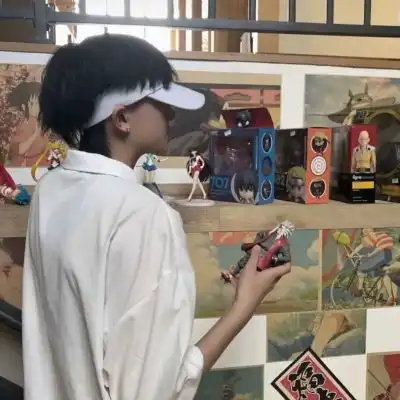高清手机图片壁纸2021最火男头
