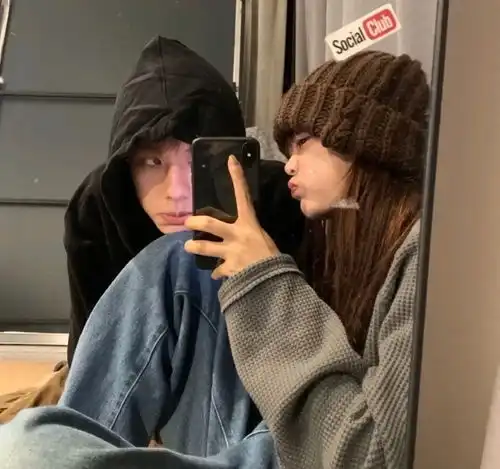 情侣头像丨且以深情共白头
