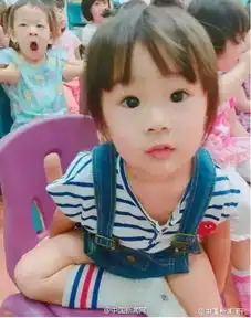 萌翻扮无脸男的小朋友卸妆后长这样