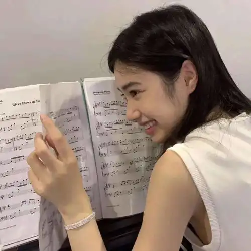 微信头像换起来
