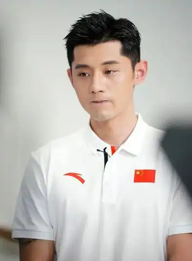 白眼狼曝张继科日本执教,欠赌债1.9亿遭人嫌,回应态度惹争议
