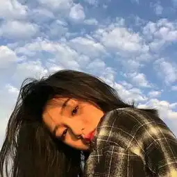 头像丨忘了我就没有痛,将往事留在风中
