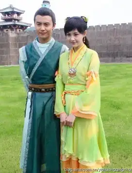 古剑奇谭逗比花絮照画面太美屠苏挖鼻毁形象
