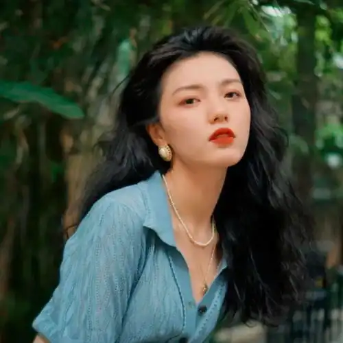 今日头像给我你温柔又浪漫的爱
