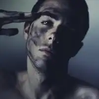 求欧美男模头像要男人一点的当然夜店风格也行越多越的好
