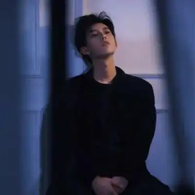 把困扰我们的问题放在巨大的思维空间,所有的问题都变成了小问题
