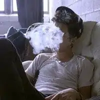 胖虎叼烟戴墨镜的照片微信头像图片大全
