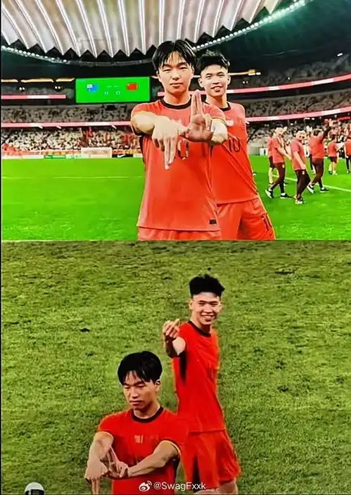 排面国足球员在比赛中致敬cblock
