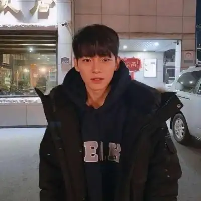 潮男微信头像2019超清有个性时尚的男生头像大全
