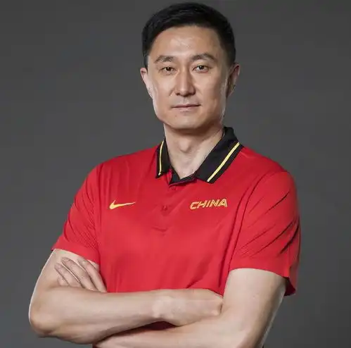 为何辽宁无人入选国家队杜锋昨晚深夜回应有人受伤,有人请假
