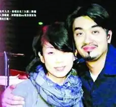 46岁林忆莲承认爱上小其12岁音乐人新欢身份曝光
