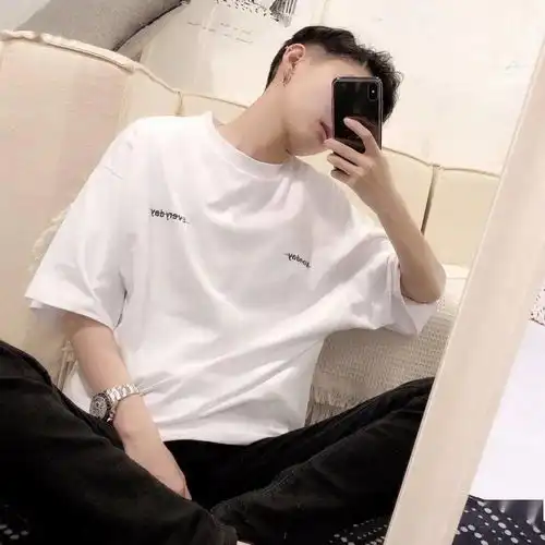 挡脸男
