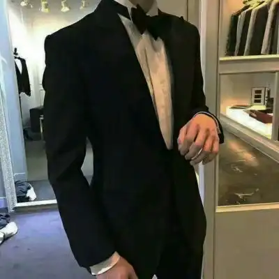 西装男头像不露头绅士成熟正装男头像
