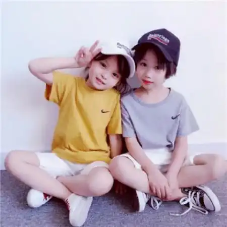 可爱小孩情侣头像一对两张呆萌小孩