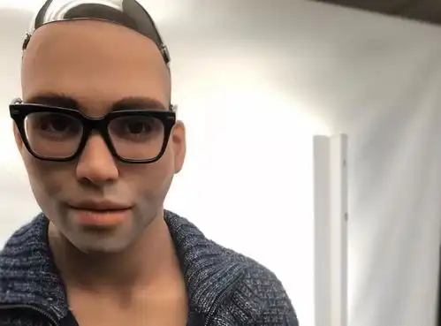 明明男性机器人不逼真,却受到女用户青睐这2大功能是关键
