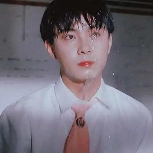 超赞头像初见乍欢久处仍砰然
