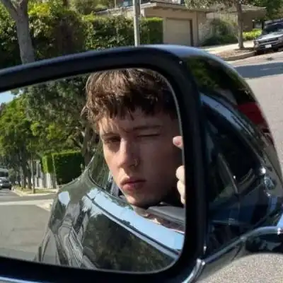 一起走过夏天的人,是不是会更难忘男生头像我要个性网
