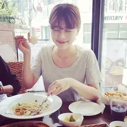 做个明媚如花的女子
