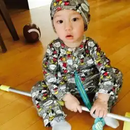 2018最新小孩头像男生帅气可爱十倍速亲近你的人十倍速离开
