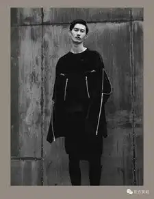 周旷男凌智质感黑白时尚大片曝光
