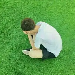 为什么总有人喜欢揪着别人的小错误不放
