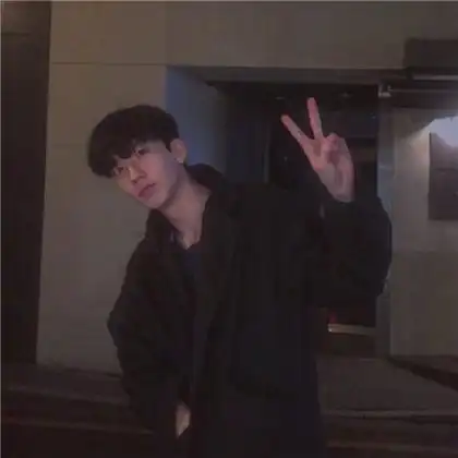 快手头像男生社会人,好坏与你无关喜欢就好
