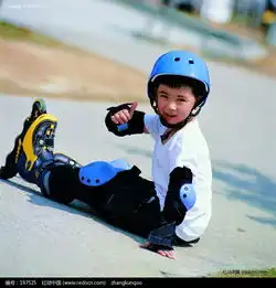 穿滑轮鞋滑倒在地的小孩图片免费下载编号197525红动网
