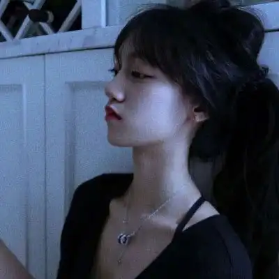 适合深夜一个人发的文案
