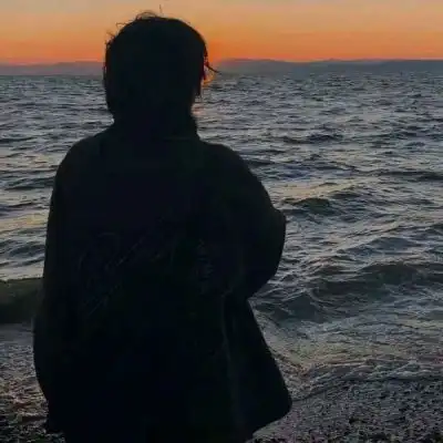 希望你是真的释怀而不是瞒着男生头像我要个性网
