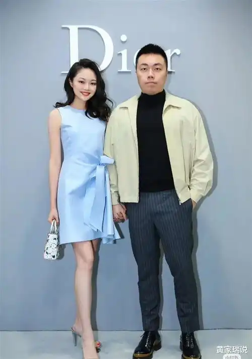 资讯魅影美女扒开内.给男人亲每日报道yida...

