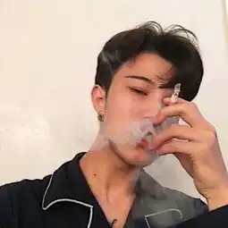 高清帅气个性男生微博头像最新你总是给我猝不及防的心跳
