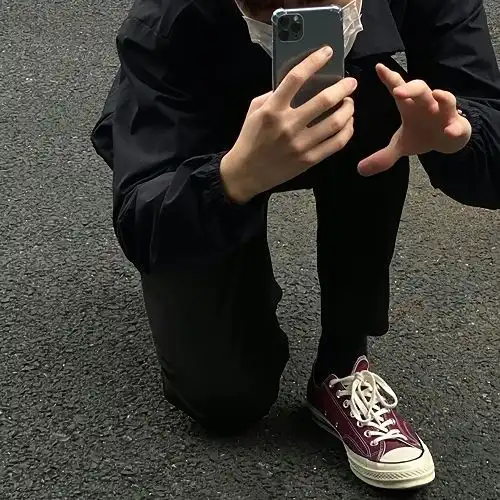 ins帅气男生头像
