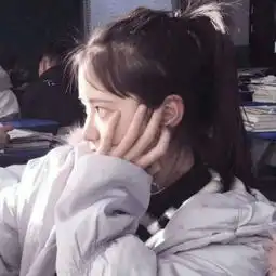 最新可爱女生头像剪刀手卖萌可爱女生真人头像
