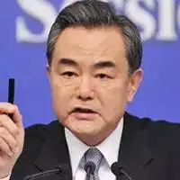 中国有这样的外交部长我就放心了......
