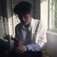 qq头像男生头像伤感男生头像
