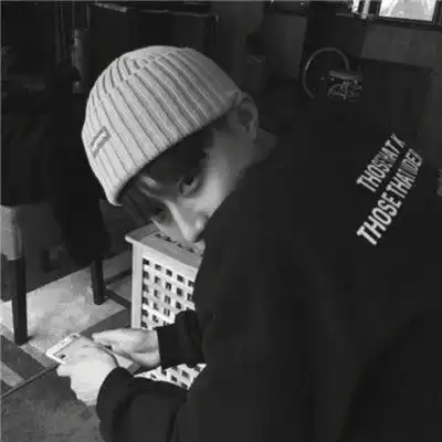 男生头像大全qq头像男生帅气qq头像男生带字腾牛个性网
