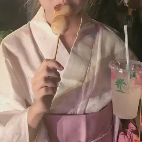 看到头像就很想和你聊天超心动不露脸的小众女头
