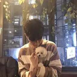 12星男真对你好会有什么表现狮子愿意朝你认错,巨蟹每天都会主动找你

