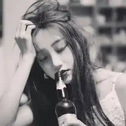 超拽头像女生霸气黑白头像大全秒回是这个世界上最温暖的技能

