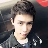 小鲜肉帅气的男神qq头像
