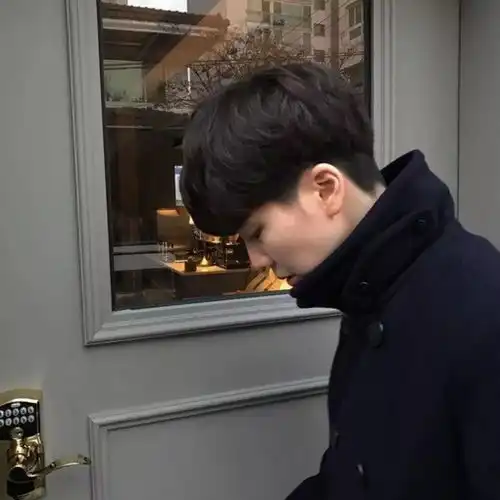 头像今日份女生男生头像

