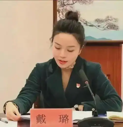 焦作张琳太美了,成功接棒扬州戴璐,老公成为比镖哥还惨的男人
