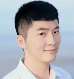 男性最简单的毛寸发型两边短中间长
