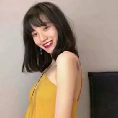 眼泪过后留下的是一脸冷酷,高冷女生头像
